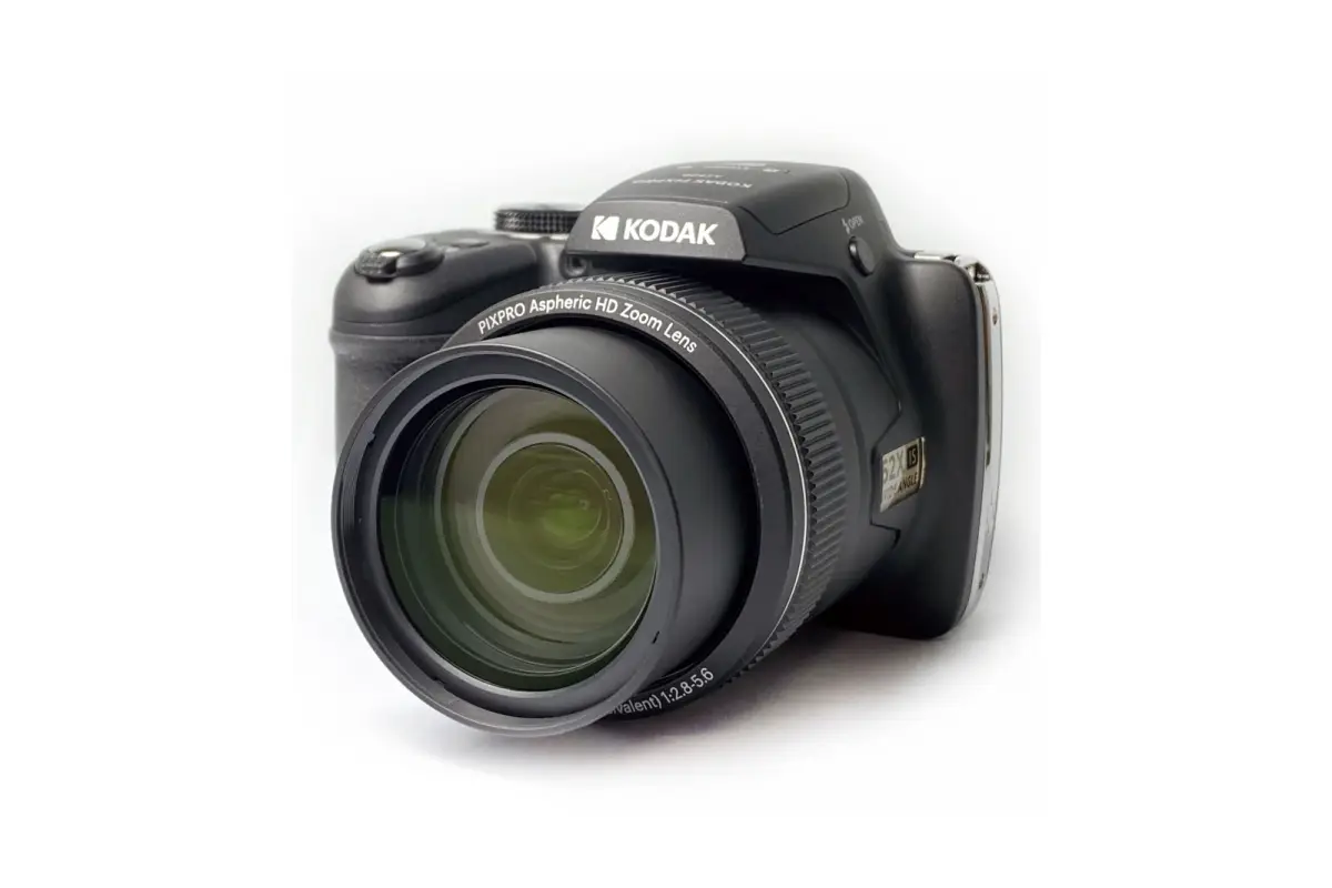 A Kodak PIXPRO AZ528 digital camera centred on a white background